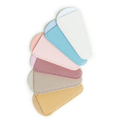 Estuche protector para tijeras de bordar