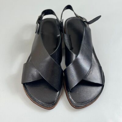 Sandales marocaines en cuir noir faites à la main