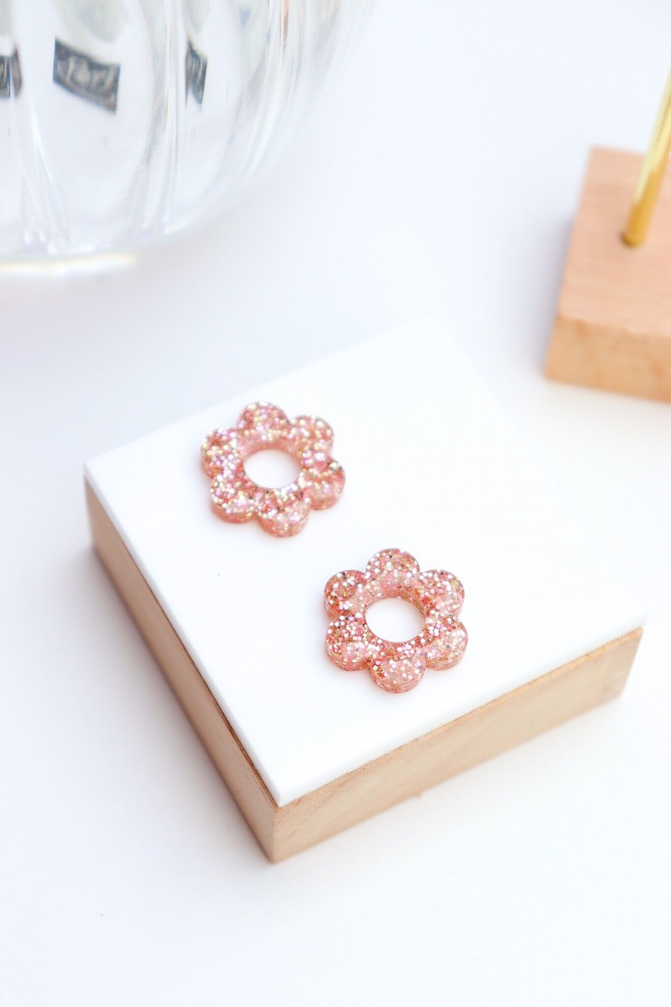 Orecchini a cerchio intercambiabili con paillettes color pesca Vivienne