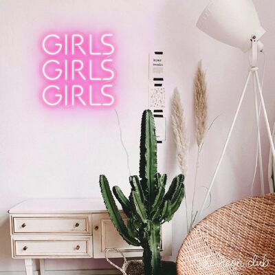 Girls Girls Girls 👧 52cm x 58 cm