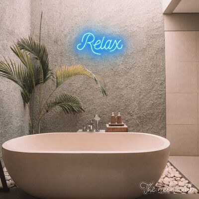 Relax 🛀 78cm x 54 cm