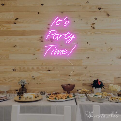 It's Party Time ! 🎉 73cm x 87 cm