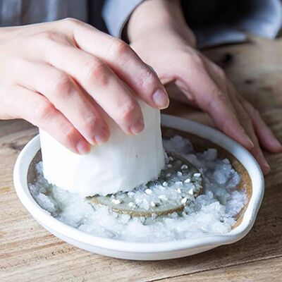 Japanese ceramic grinding plate by Motoshige