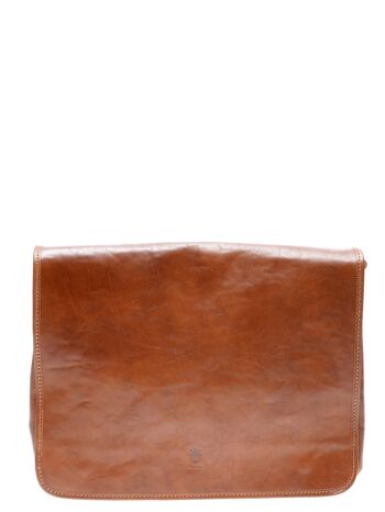 Anna Luchini-Satchel_COGNAC 2