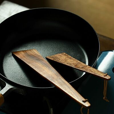 Spatola piatta triangolare in legno di teak