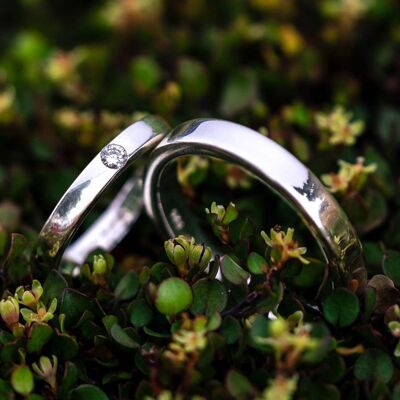 Wedding rings | Silver & diamond | Classic polished