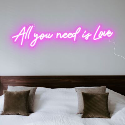 All you need is love 💜 80cm x 20 cm