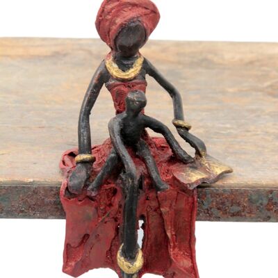 Bronze assis 15 cm rouge n°1