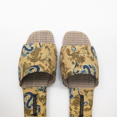 Unisex Embroidered Dragon Slippers – Golden Indoor Slides with Woven Sole and Open-toe (EU Sizes 40–45)