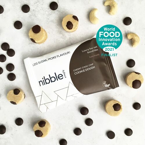 Nibble Simply Cheeky Choc Chip Cookie Dough 36g