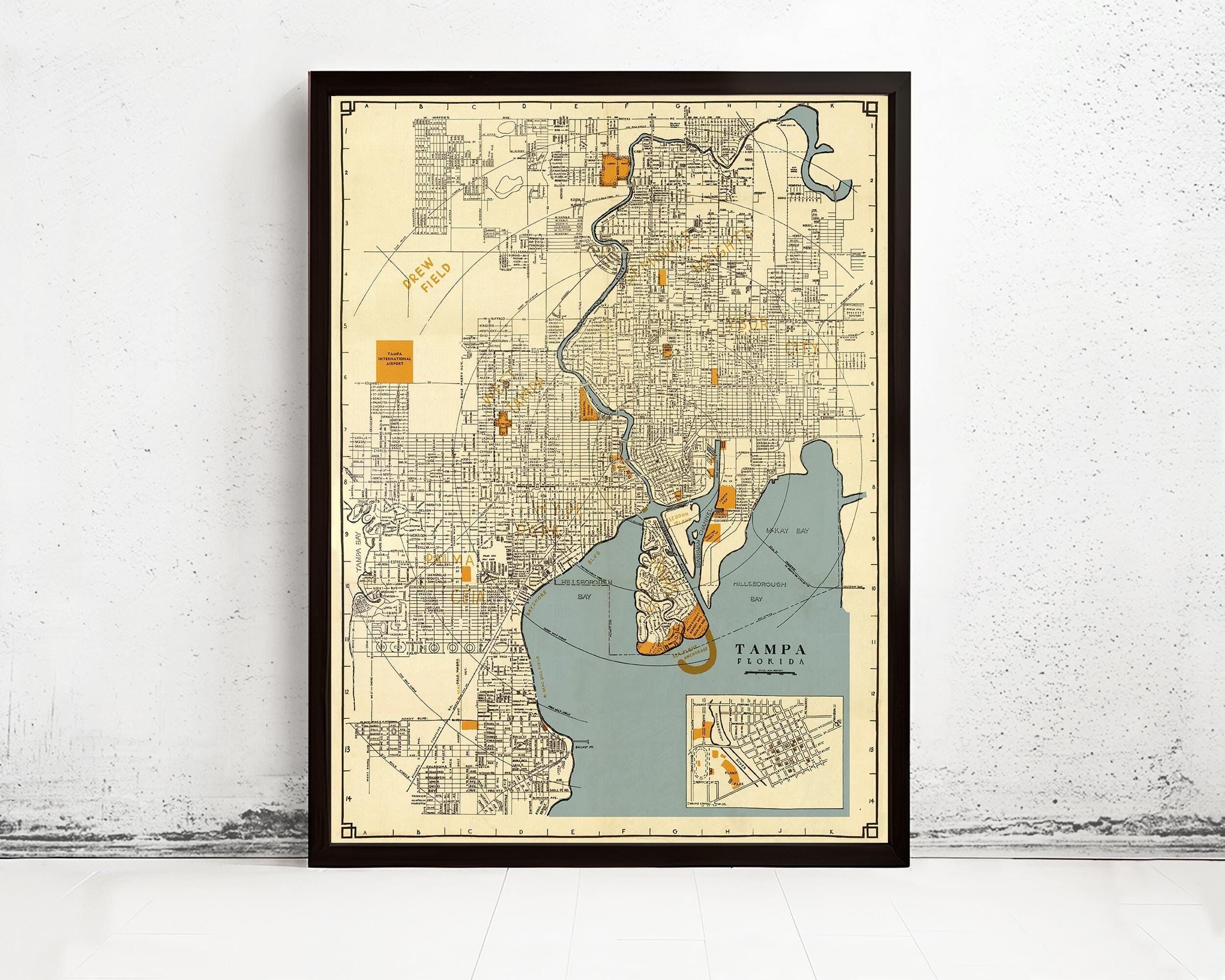 Vecchia mappa di Tampa, Florida, 1947. Mappa vintage della città di Tampa, Florida | Stampa artistica da parete con mappa vintage.