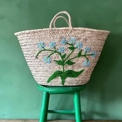 Cesta de mercado floral bordada a mano – Inspirada en el arte popular, W