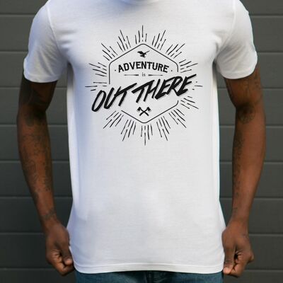 Camiseta Adventure Is Out There