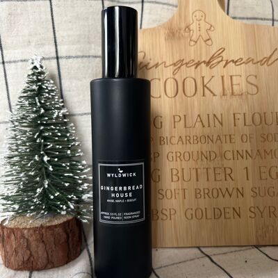 GINGERBREAD HOUSE Room Spray