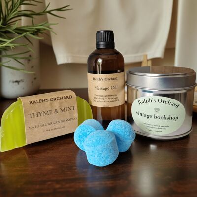 Gentleman's Gift Set - Vegan Candle, Bath, and Body Care