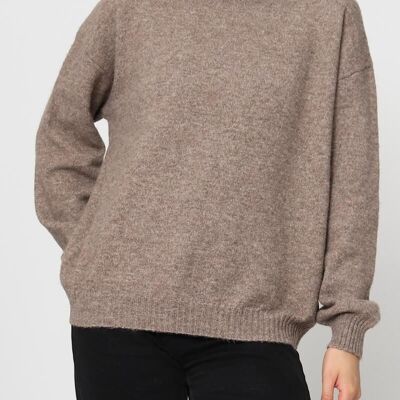 Cable Knit V-Neck Sweater – Comfort & Vibrant Color