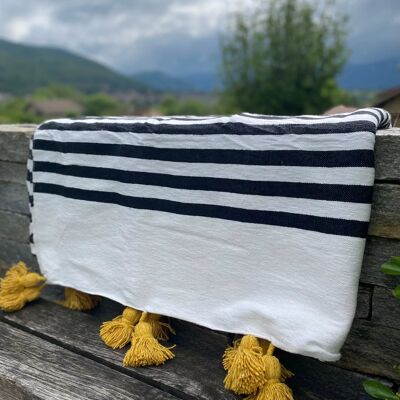 Coperta fatta a mano con nappe – Coperta accogliente in stile boho