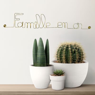 Gold Brass Wire Wall Decoration "Golden Family" - Pinnable - Wall Jewelry