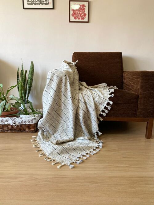 Hand-woven cover "Side"