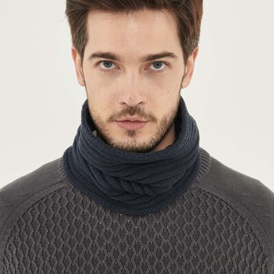 Unisex knitted loop scarf made of organic merino wool and organic cotton