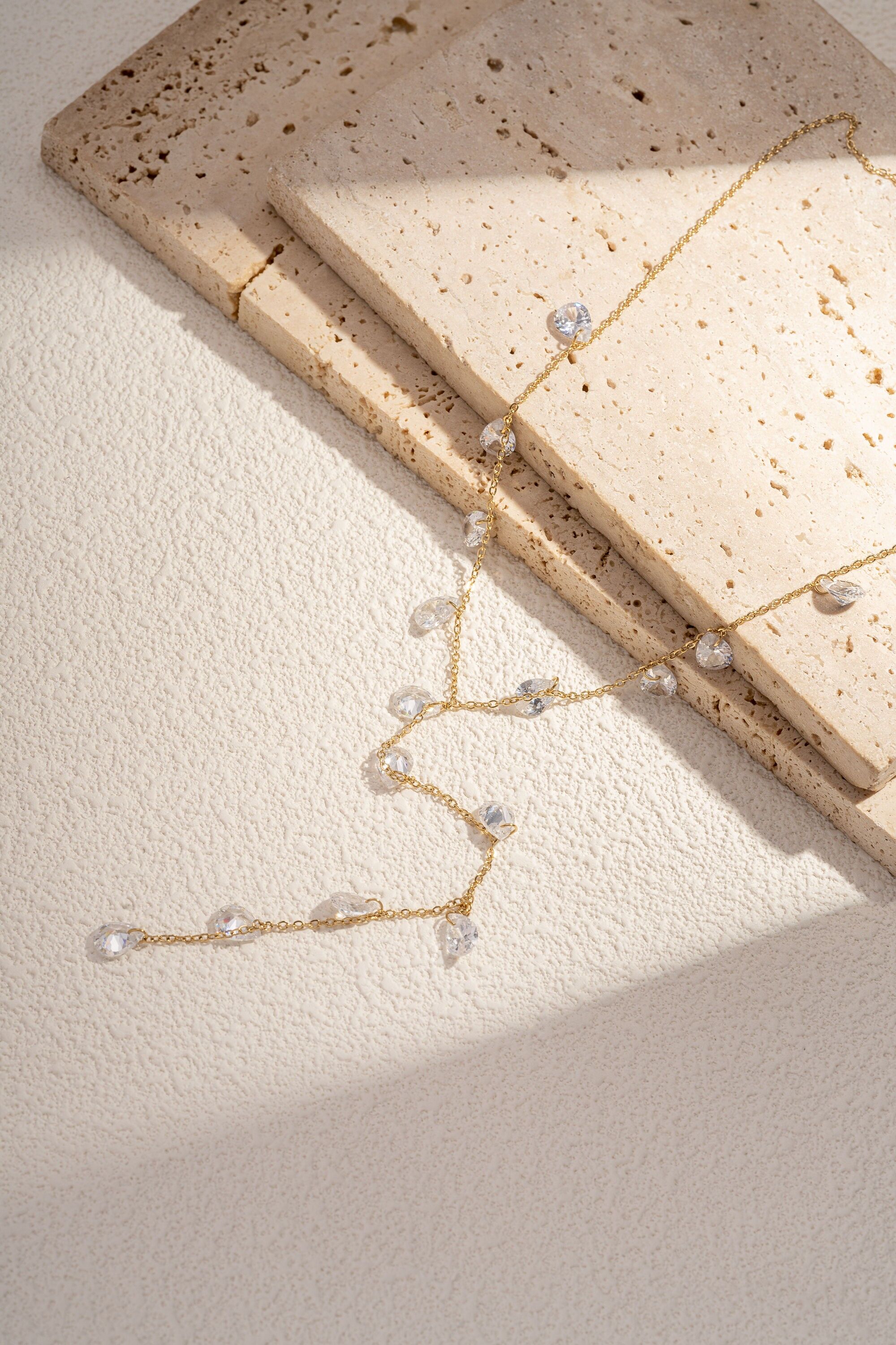 Collares en forma de Y con cuentas de cristal