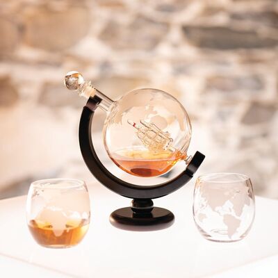 Mundua Globe Decanter and Glasses Set