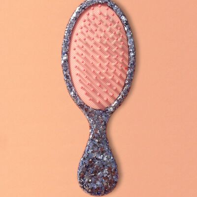 Oval Brush • Denim Blue