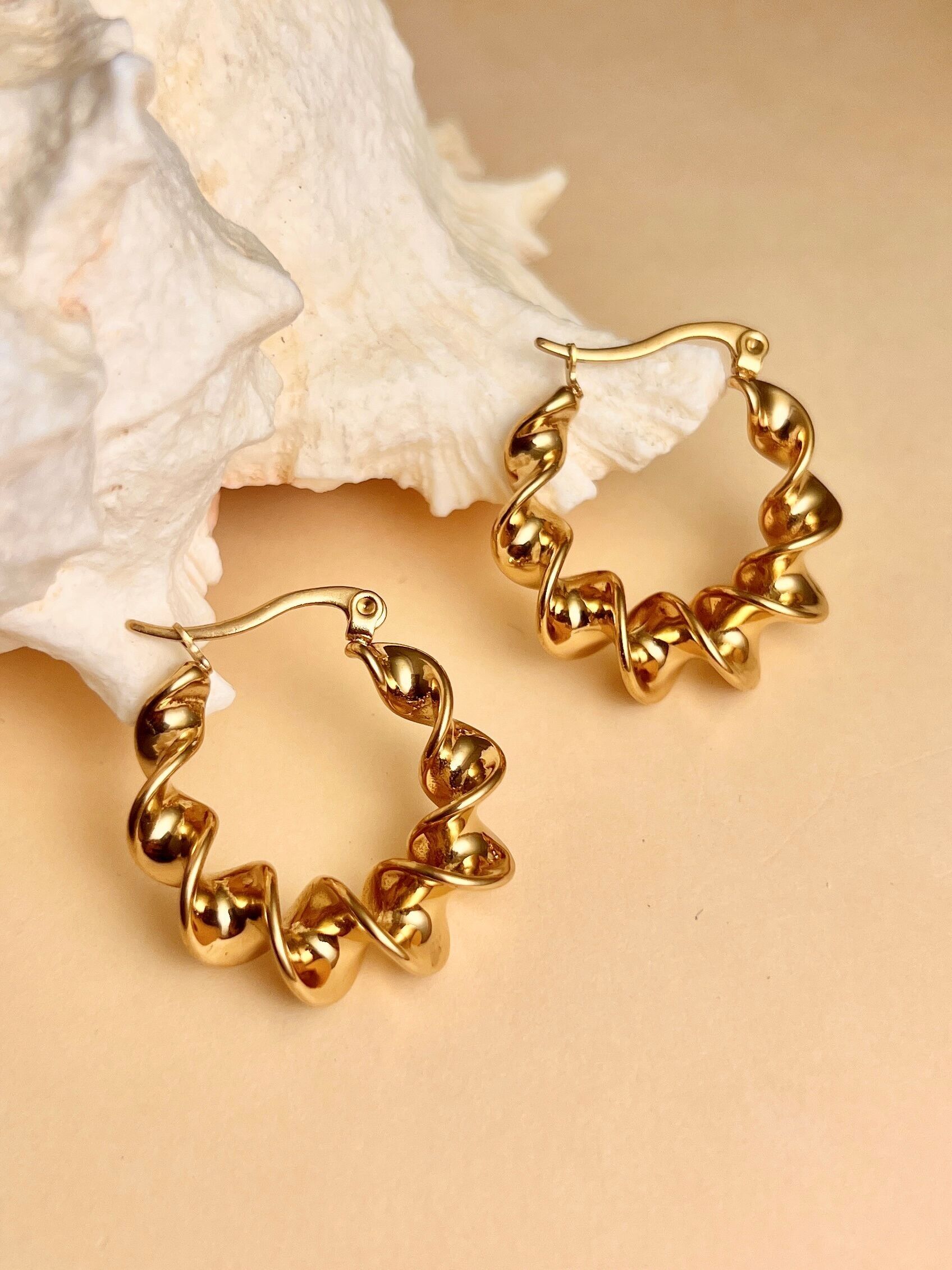 Stainless steel twisted hoop earring