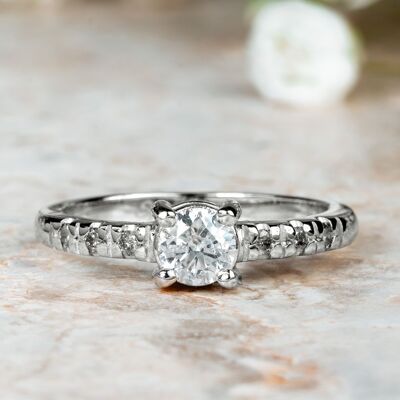 White Lotus Diamond Ring | 585 White Gold