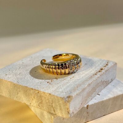Textured ring with adjustable sparkling rhinestones in steel