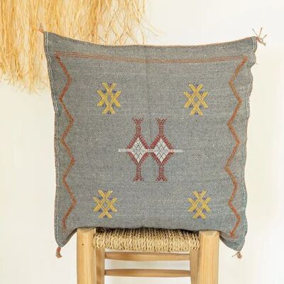 🌿 Moroccan Cactus Silk Pillow Cover – Handwoven Artisan Décor