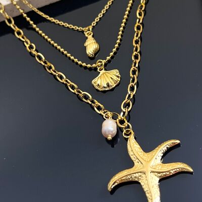 Collar de oro de triple vuelta con colgantes de concha de estrella de mar