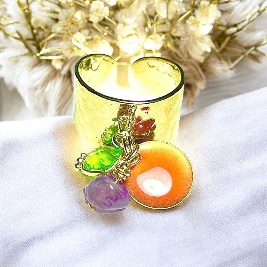 Anello "CONFIANCE" placcato oro pregiato con pietra Ametista Peridoto e paillettes smaltate