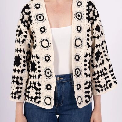 Gilet Crochet Fleur Noir & Écru – Manches 3/4 & Design Graphique