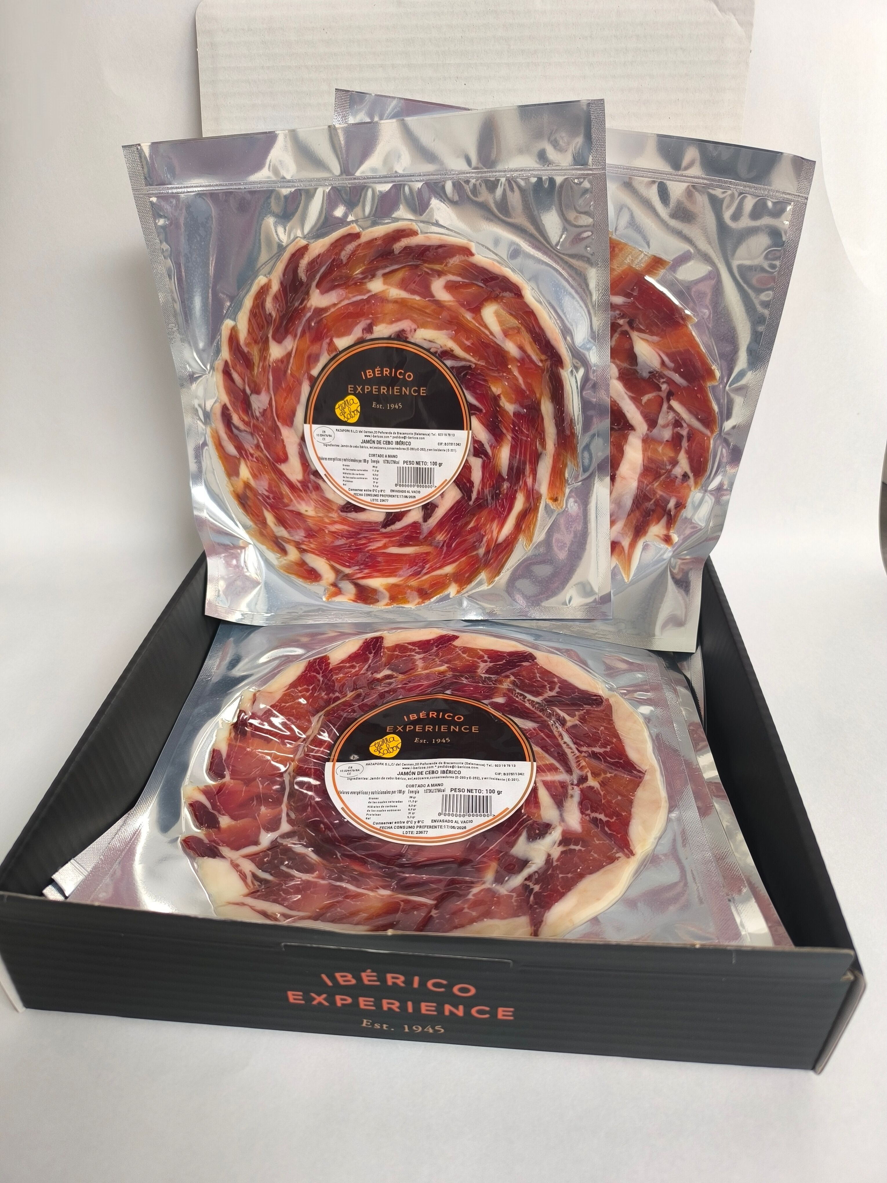 Jamón de cebo ibérico 50% raza ibérica 100 grs cortado a mano