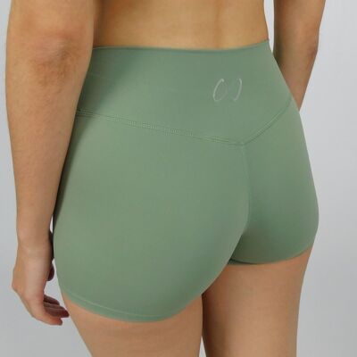 Short de sport vert taille haute