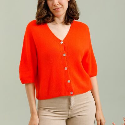 Buttoned V-neck cardigan with 3/4 sleeves in alpaca and wool