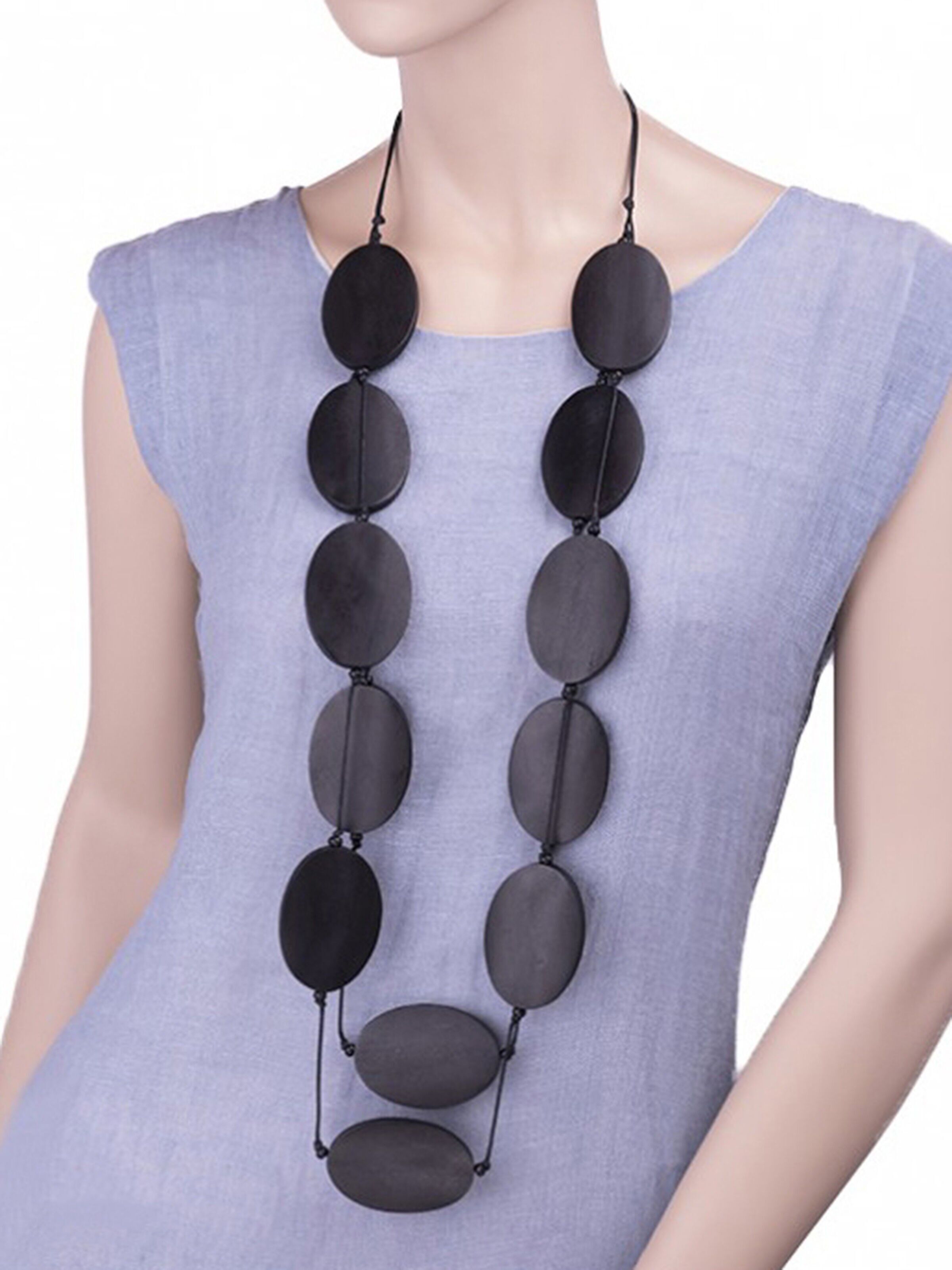 Collier ovale lungo in legno di manguier