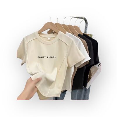 Beige short-sleeved knit T-shirt