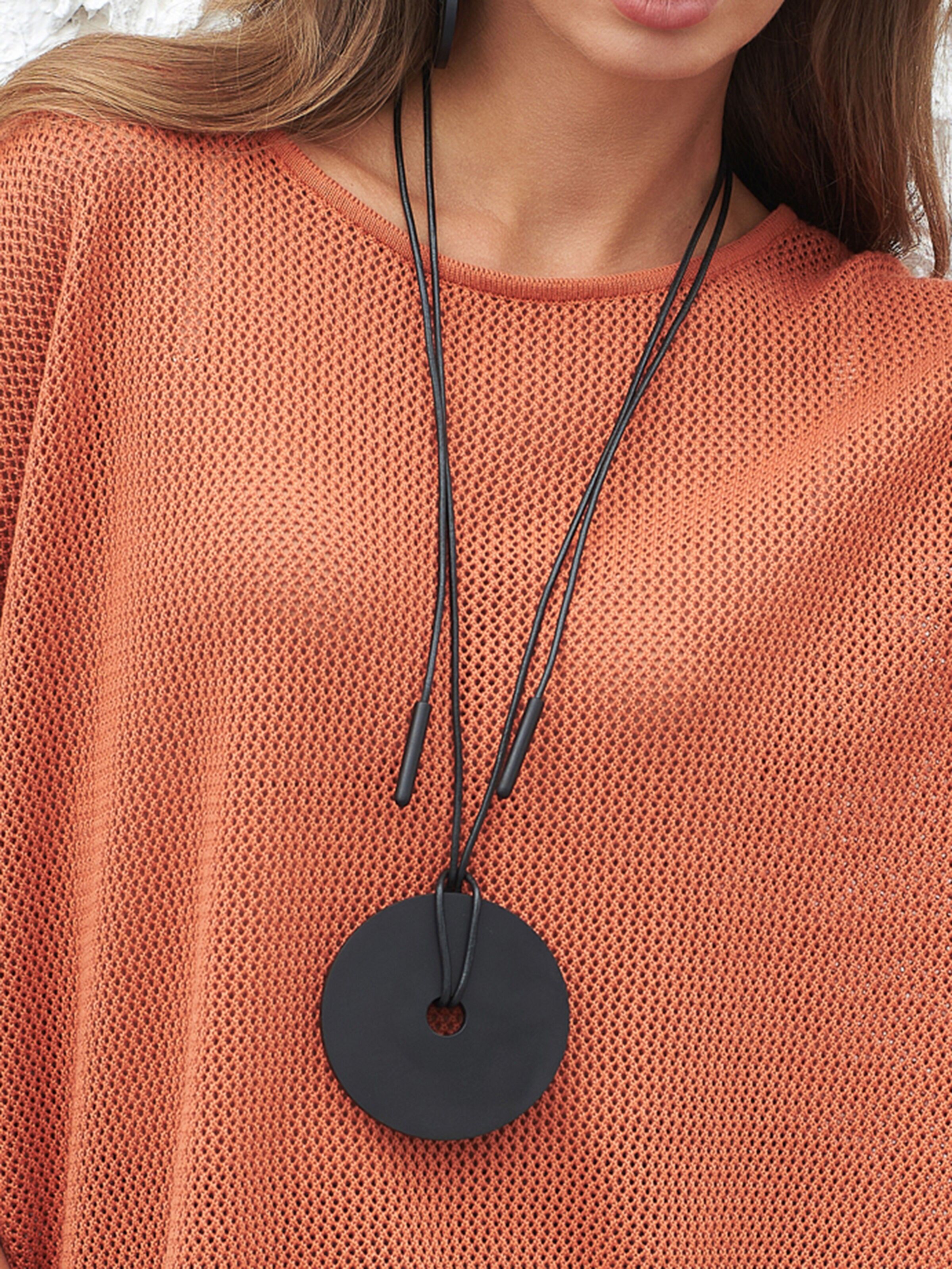 Collana con disco in legno di mango