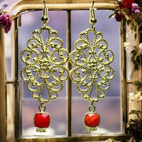 Orecchini "ELENA", bambù marino in oro zecchino