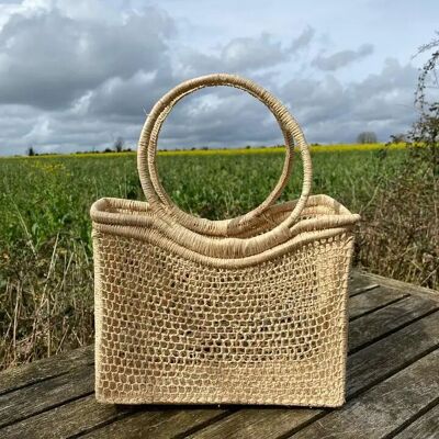 Handwoven Raffia Basket – Natural | Artisan Bag with Round Handles
