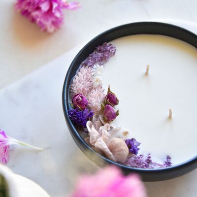 Lilou Scented Floral Candle - Cotton Flower