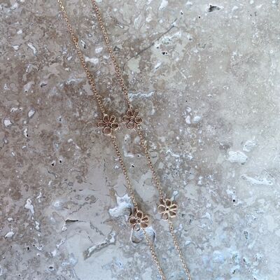 Marguerite necklace