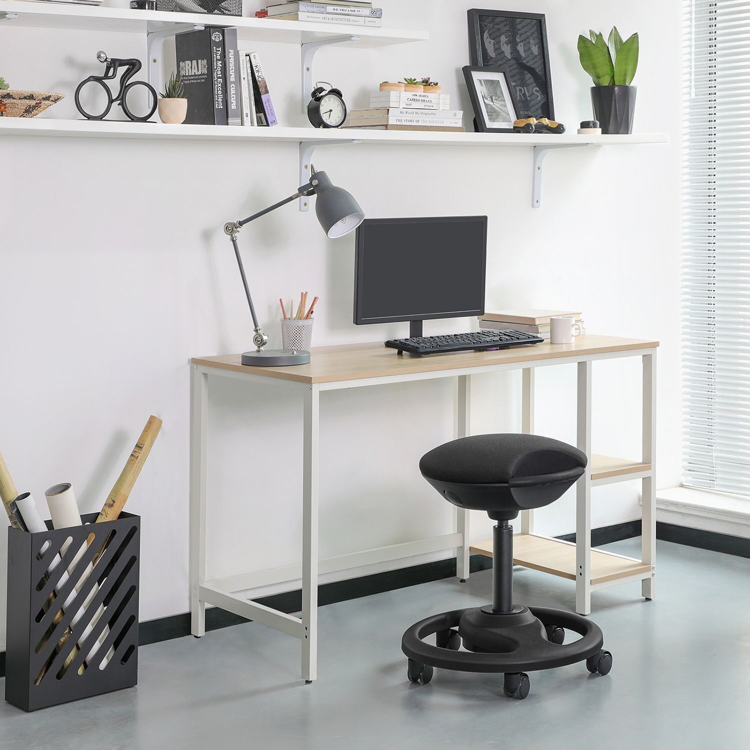 Tabouret de travail ergonomique, réglable en hauteur