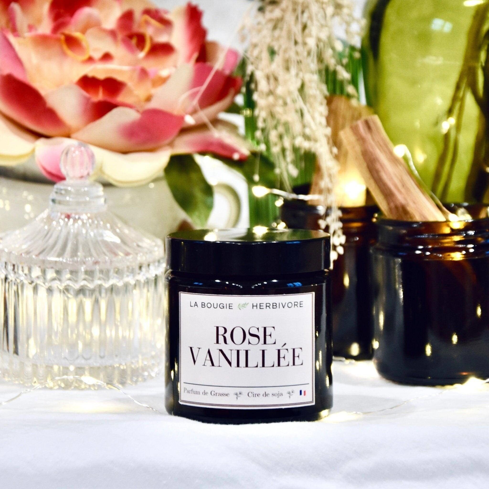 Vanilla Rose scented candle made from vegetable soy wax 90g
