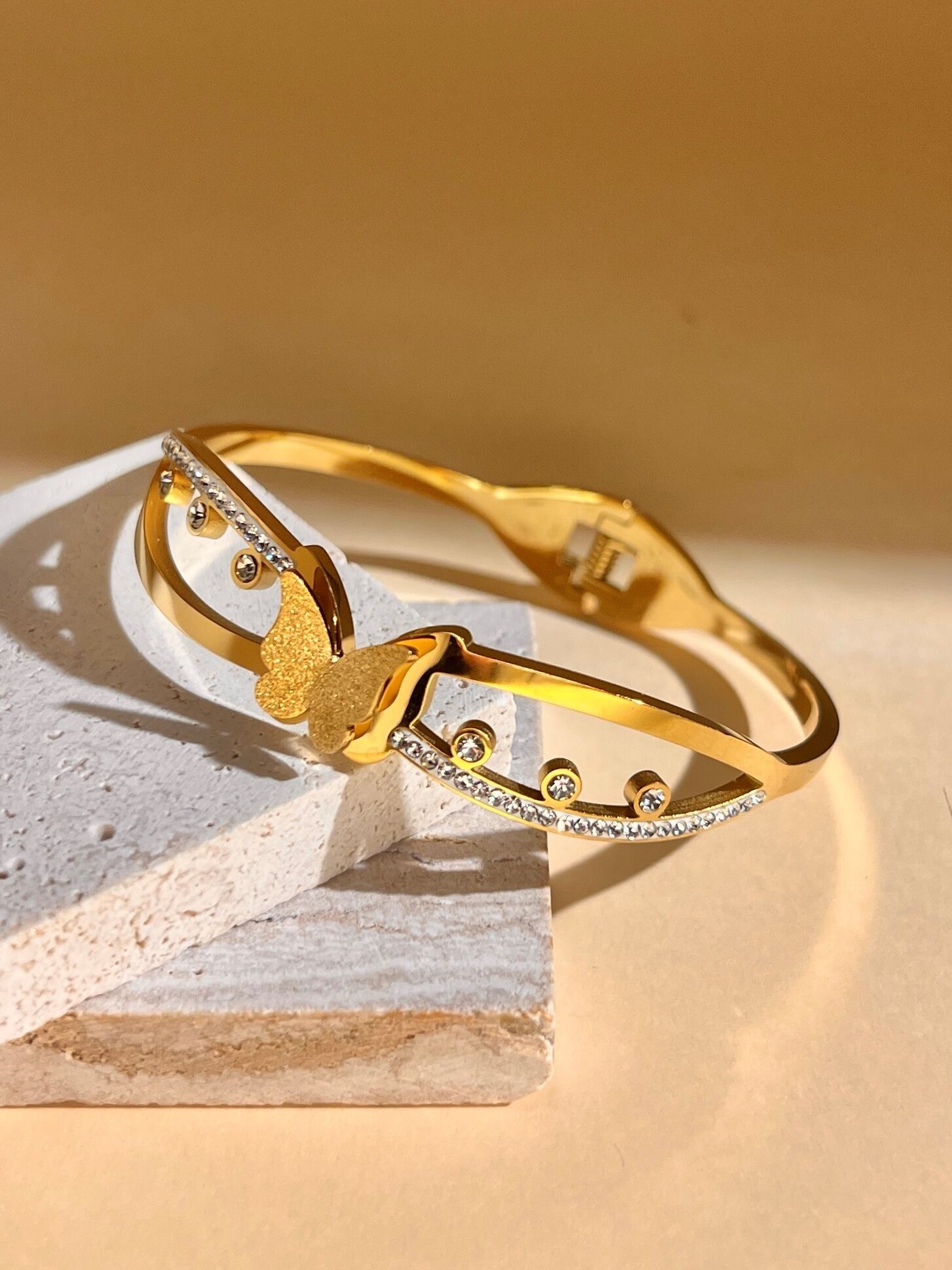 Pulsera Elegance Butterfly en acero inoxidable