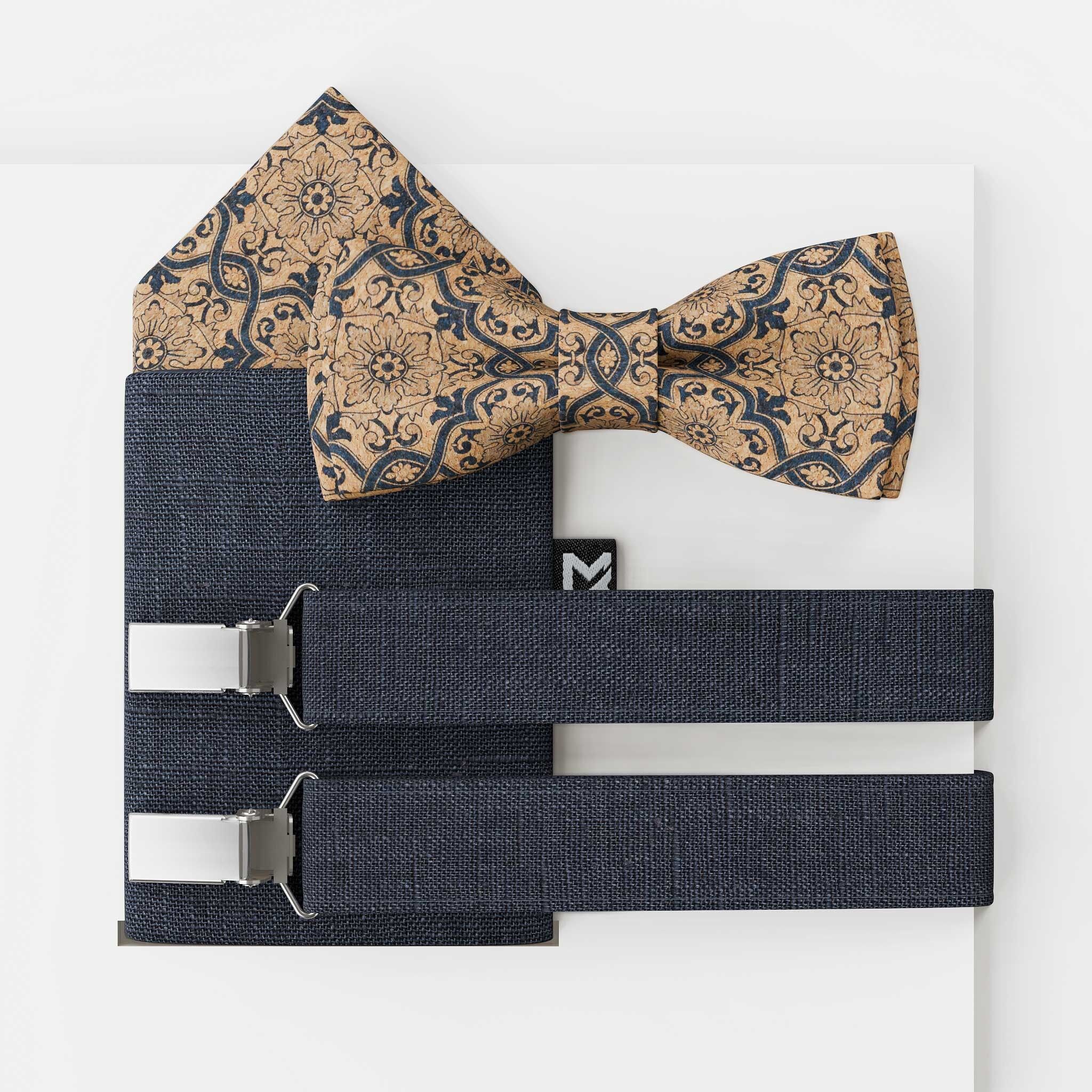 Herrenfliege Set Kork Leinen Barock Blau | Large Batwing | Fliege & Einstecktuch oder komplett mit Hosenträger