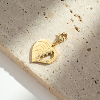 Openwork Heart Pendant with Rhinestones – Elegant Stainless Steel