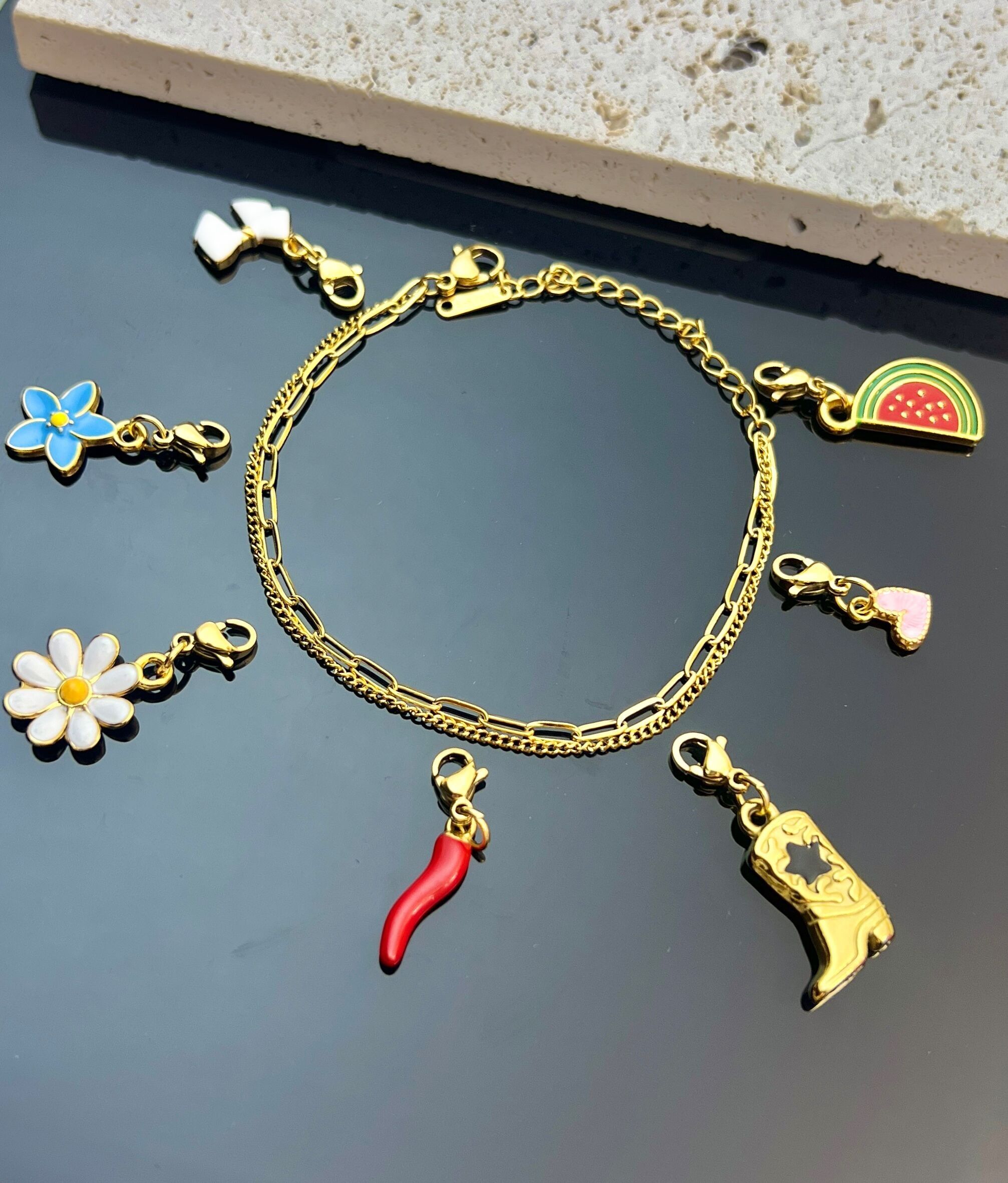 Rechteckiges Double-Tour-Mesh-Armband mit Charm-Halter aus Stahl